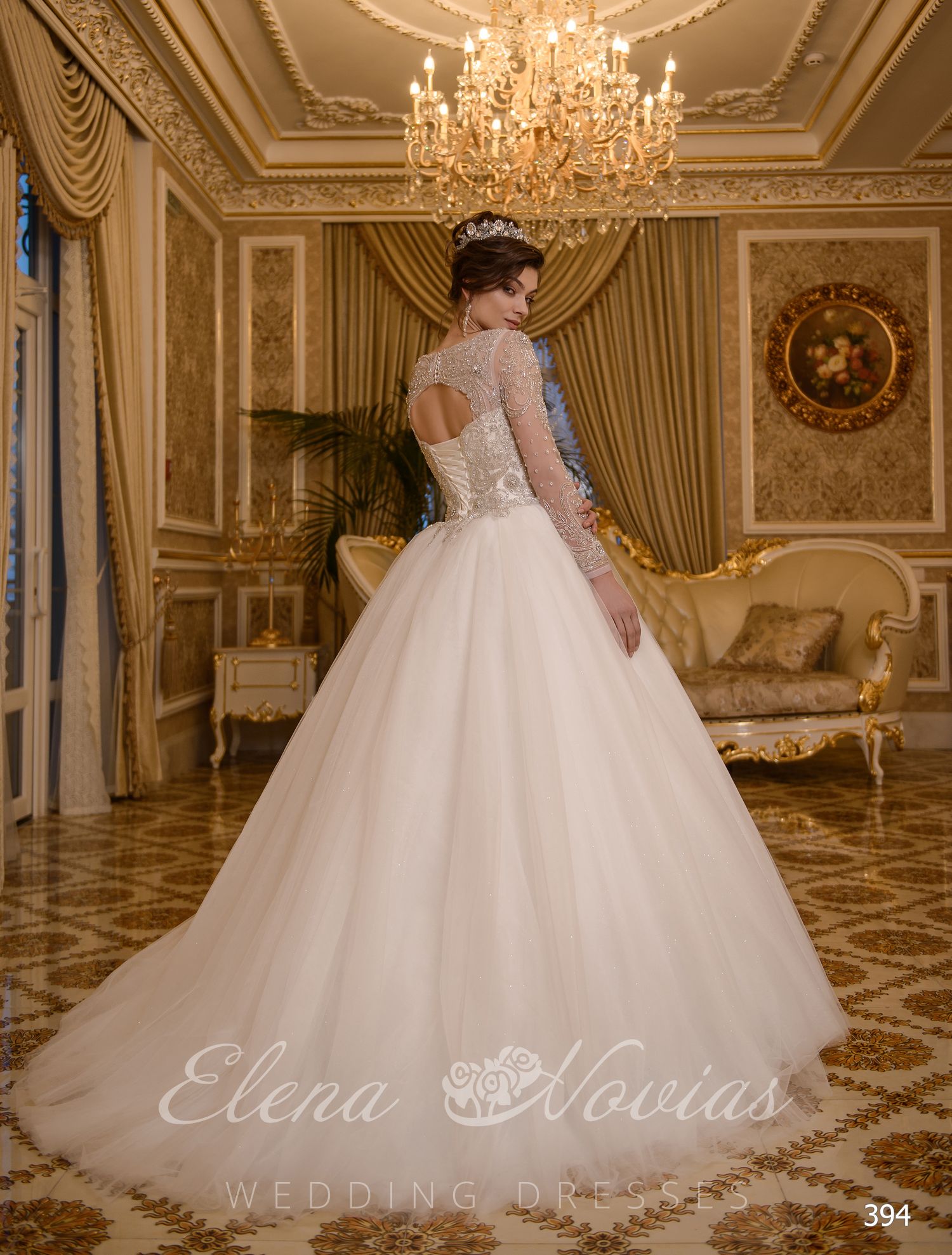 Luxury wedding dress by Elenanovias